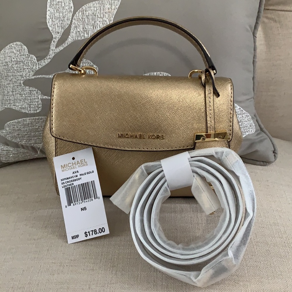 Michael Kors NWT Ava Pale Gold Crossbody